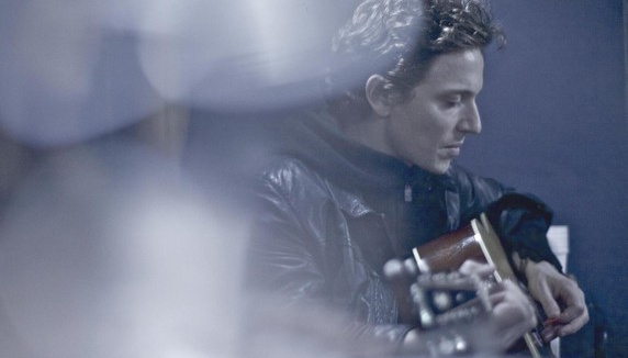 Raphaël : son nouvel album en bacs le 22 octobre