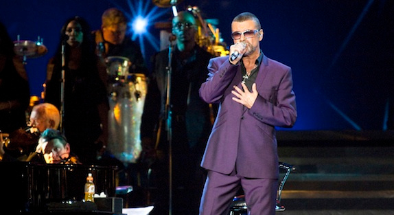 Angoissé, George Michael annule sa tournée