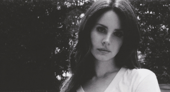 Lana Del Rey reprogramme son showcase le...