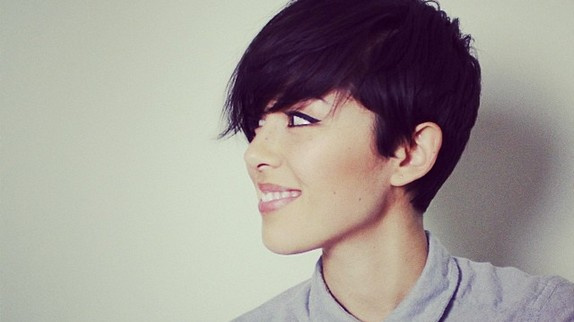 Kina Grannis frappe fort avec l'album "Elements"