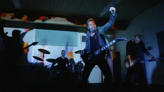 Nickelback de retour avec "Edge of a Revolution"