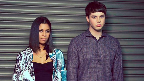 AlunaGeorge relance "You Know You Like It"