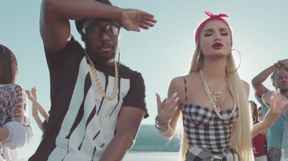 will.i.am invite Pia Mia sur "Boys & Girls" : le clip