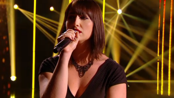 "Nouvelle Star" : Mélanie bouleverse avec Brel