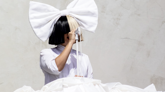 Sia : écoutez ses chansons inédites !