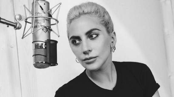 Lady Gaga déçoit avec "Joanne" : les chiffres