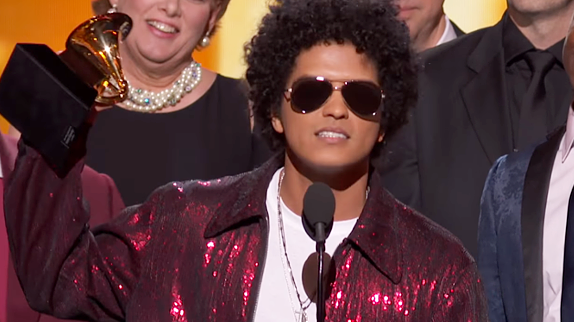 Grammy Awards : le sacre de Bruno Mars !
