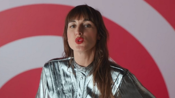 Juliette Armanet mise sur "L'indien"