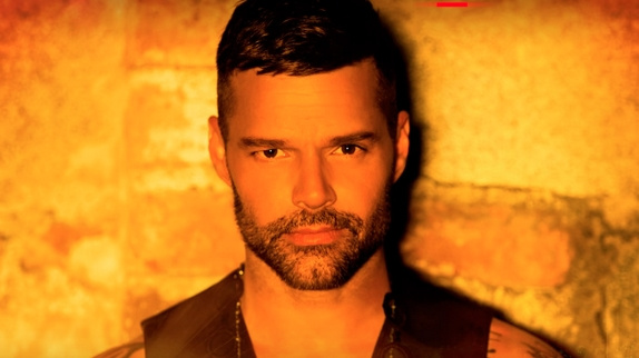 Ricky Martin revient avec "Fiebre"