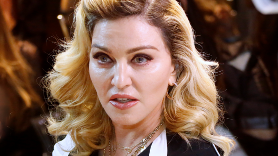 Madonna en deuil : son frère aîné est mort
