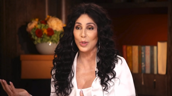 Cher prépare un album de reprises d'ABBA