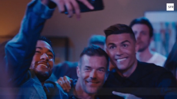 Musique de la pub SFR : qui chante ?