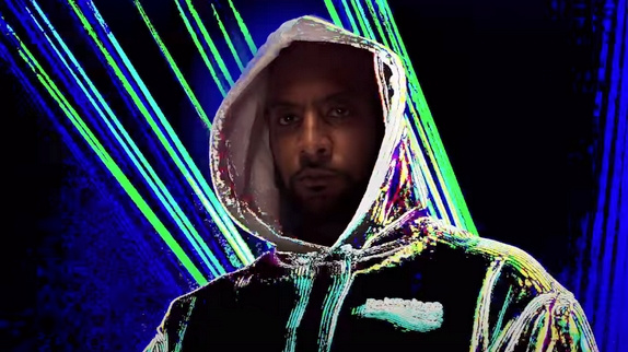 Booba sous les néons pour "Variant"