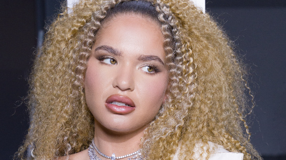 Léa en interview : la Star Ac, son single, Tiana...