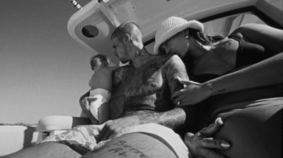 Justin Bieber : un clip avec sa femme et son fils