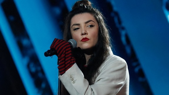 Hoshi : son ex-compagne sort du silence