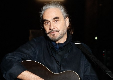 Comment Stephan Eicher a financé son nouvel album "très cher"