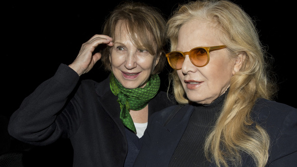 Sylvie Vartan rend hommage à Nathalie Baye