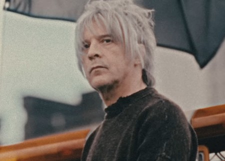 Indochine : le clip "Sanna sur la croix"