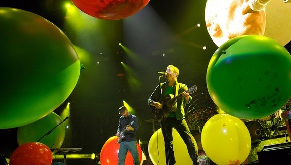 Rihanna & Coldplay en duo aux Grammy Awards