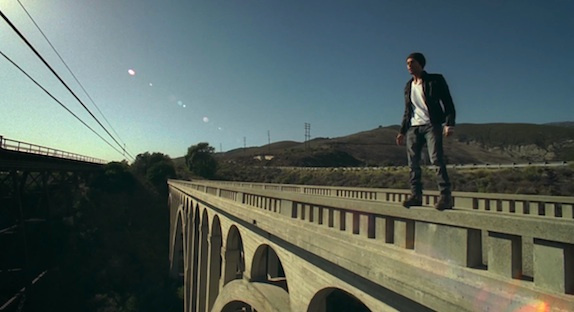 Enrique Iglesias : le clip de "Heart Attack"