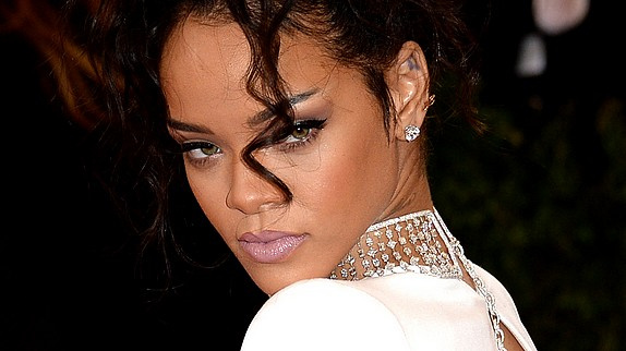 Rihanna fait tomber un nouveau record !