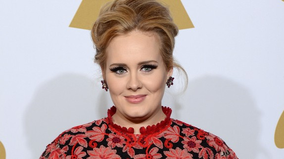 Adele écrit une lettre à ses fans et confirme "25"