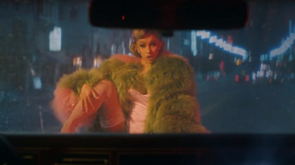 Cardi B publie son troisième clip