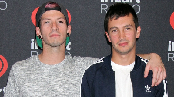 Twenty One Pilots signe un single dansant