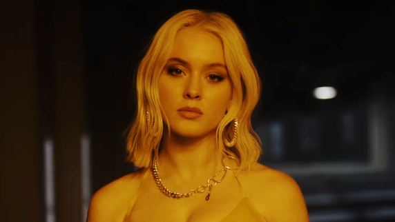 Zara Larsson : le clip "Don't Worry Bout Me"