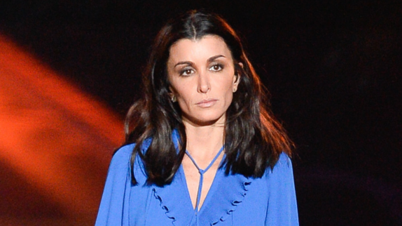Jenifer : son concert interrompu par une bagarre