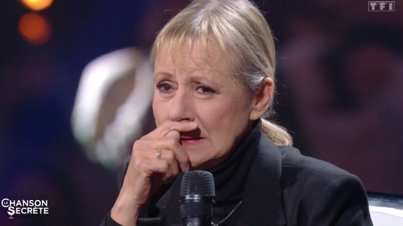 Dorothée émue dans "La chanson secrète"