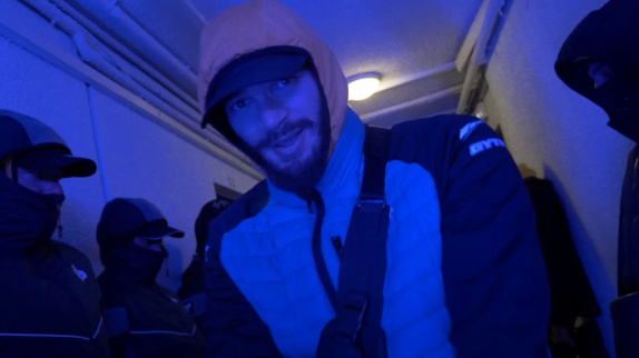 Jul dévoile le clip sombre de "Chocolata"