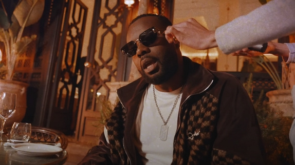 Gims et Lossa à Marrakech dans le clip "Loco"