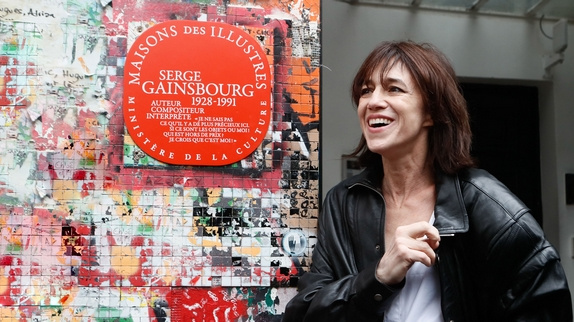C. Gainsbourg évoque le succès de la maison