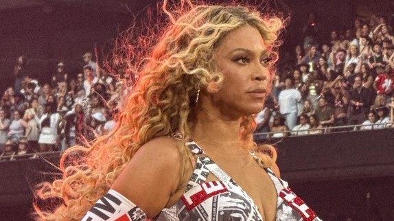 Beyoncé dézinguée par un chanteur country