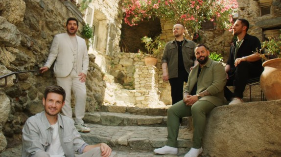 Patrick Fiori : son clip avec les gagnants de "The Voice"