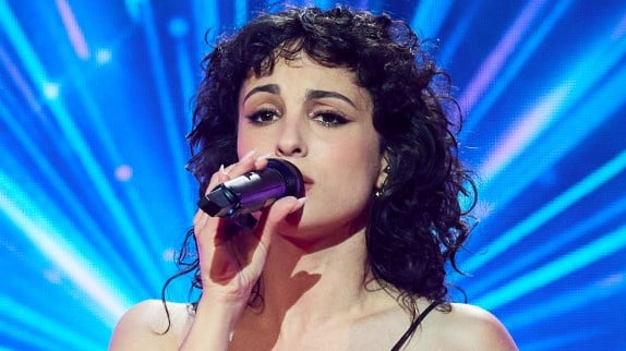 Barbara Pravi : sa magnifique chanson pour la paix