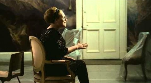 Adele : visionnez son clip "Rolling In The Deep"