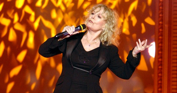 Petula Clark en concert au Casino de Paris