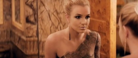 Britney Spears devient "Criminal" : wanted !