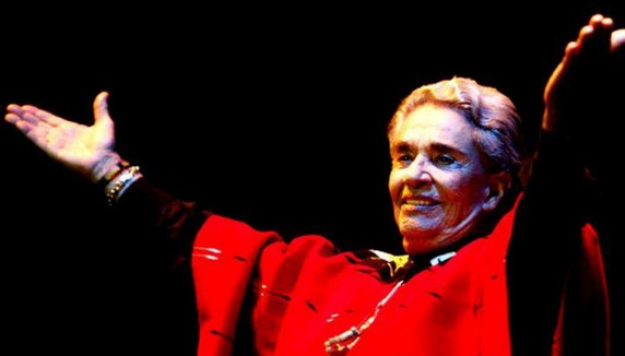 Décès de la chanteuse mexicaine Chavela Vargas