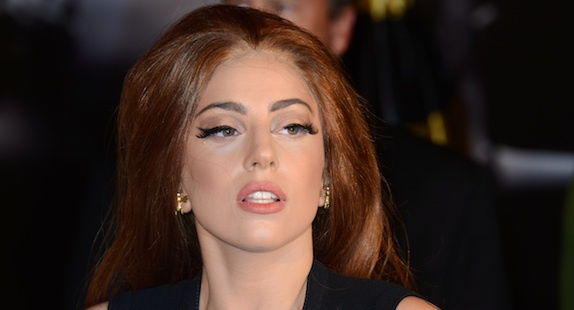 Après Bieber, Lady Gaga malade sur scène