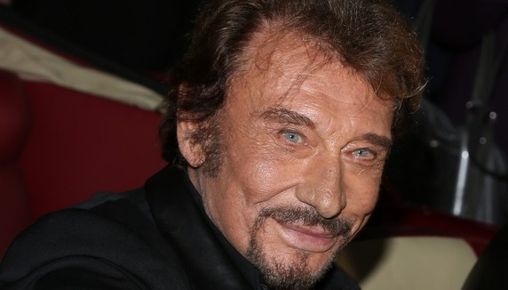J. Hallyday a cru mourir dans un accident d'avion