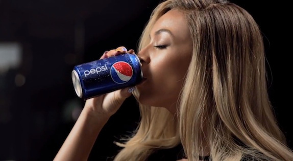 Beyoncé dévoile "Grown Woman" pour Pepsi