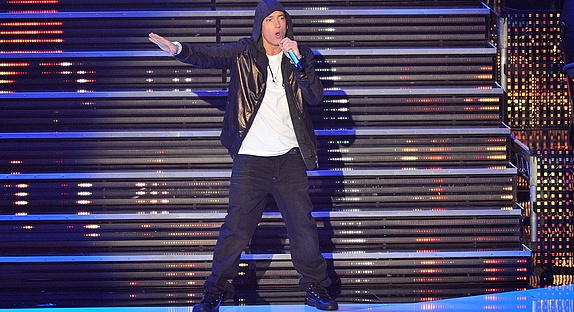 Eminem : arrestations en masse durant son show