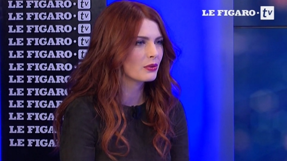 Elodie Frégé répond aux attaques d'Enora Malagré
