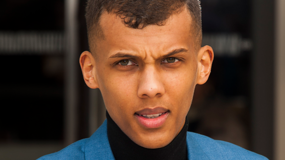 Stromae rapatrié d'urgence