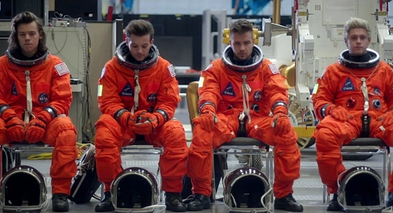 One Direction : le clip "Drag Me Down"