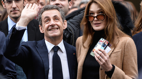 Carla Bruni : pourquoi elle n'aimait pas la scène